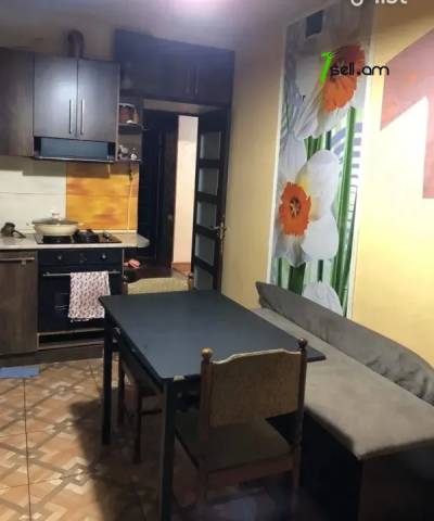 3 սենյականոց բնակարան Սասունցի Դավթի փողոցում, 90 ք.մ., 2 սանհանգույց, կապիտալ վերանորոգված