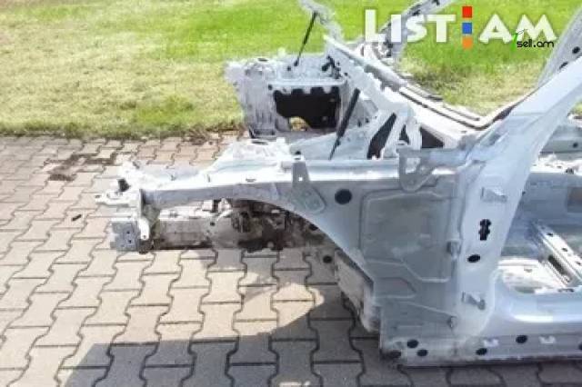 BMW G20 դիմացի ձախ լանջերոն