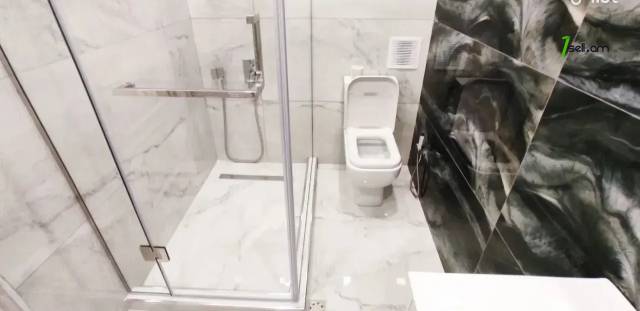 2 սենյականոց բնակարան նորակառույց շենքում Քանաքեռ Զեյթունում, 68 քմ, 5/19 հարկ, բարձր առաստաղներ