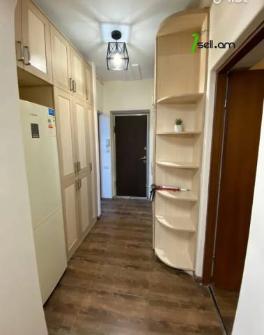 2 սենյականոց բնակարան Սարյանի փողոցում, 45 ք.մ., բարձր առաստաղներ, 7/9 հարկ