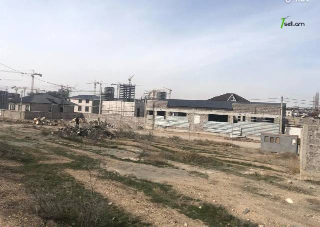 Հողատարածք բնակելի շինությունների համար Լուկաշինի փողոցում Աջափնյակում, 500 ք.մ.