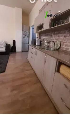 2 սենյականոց բնակարան Ազատության պողոտայում, 61 ք.մ., եվրովերանորոգված, քարե շենք