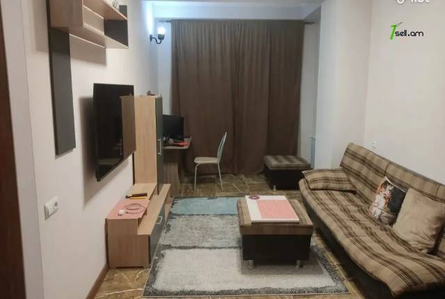 2 սենյականոց բնակարան նորակառույց շենքում Ադոնցի փողոցում, 45 քմ, բարձր առաստաղներ