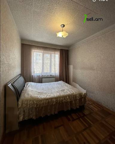 4 սենյականոց բնակարան Վիլնյուսի փողոցում, 76 ք.մ., 3/9 հարկ, մի քանի պատշգամբ, եվրովերանորոգված