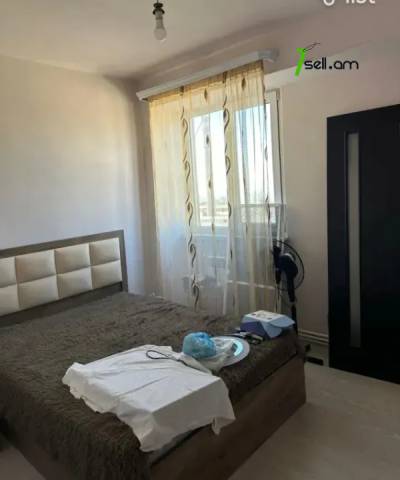 3 սենյականոց բնակարան Գուսան Շերամի փողոցում, 80 ք.մ., 7/9 հարկ, կապիտալ վերանորոգված