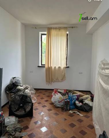 Մեկ հարկանի քարե տուն Գարեգին Նժդեհի փողոցում Քասախում, 90 ք.մ., կապիտալ վերանորոգված