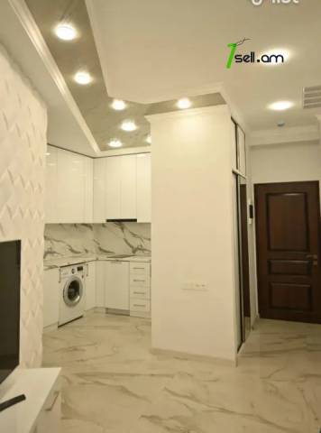 3 սենյականոց բնակարան նորակառույց շենքում Հանրապետության փողոցում, 55 քմ, նախավերջին հարկ