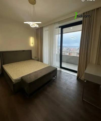 4 սենյականոց բնակարան նորակառույց շենքում Վերին Անտառային փողոցում, 144 քմ, նախավերջին հարկ