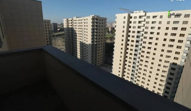 3 սենյականոց բնակարան նորակառույց շենքում Մոնթե Մելքոնյան փողոցում, 79 քմ, բարձր առաստաղներ