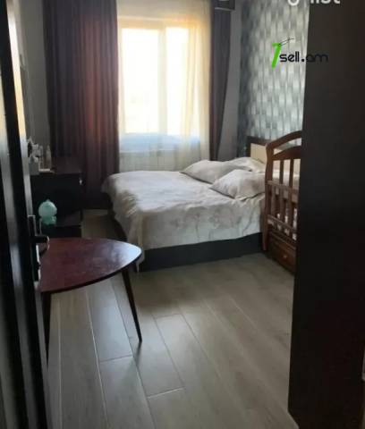 4 սենյականոց բնակարան Մոլդովական փողոցում, 79 ք.մ., 3/9 հարկ, կապիտալ վերանորոգված