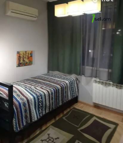 2 սենյականոց բնակարան Նալբանդյան փողոցում, 54 քմ, 3/6 հարկ, բարձր առաստաղներ