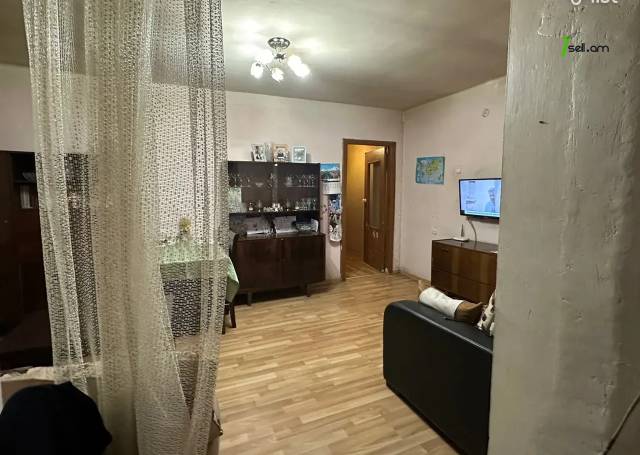 2 սենյականոց բնակարան Մազմանյան փողոցում, 49 քմ, քարե շենք