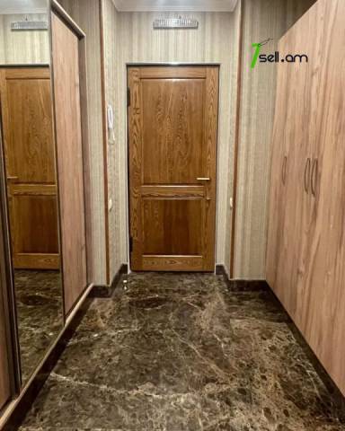 3 սենյականոց բնակարան նորակառույց շենքում Փավստոս Բուզանդի փողոցում, 105 ք.մ., բարձր առաստաղներ