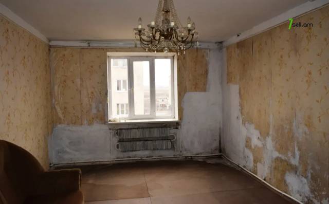 3 սենյականոց բնակարան Արամ Խաչատրյան փողոցում, 100 ք.մ., 2 սանհանգույց