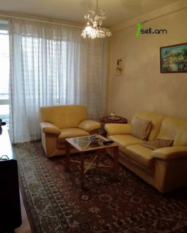 3 սենյականոց բնակարան Ամիրյան փողոցում, 84 ք.մ., 7/11 հարկ, կապիտալ վերանորոգված