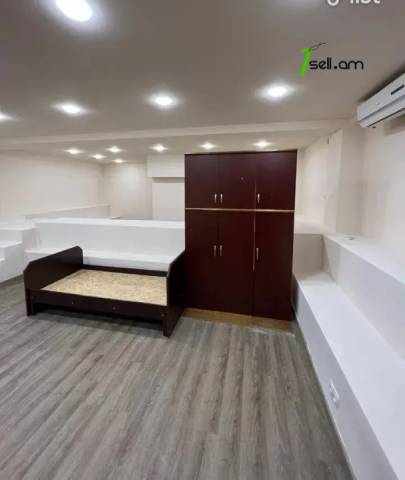 4 սենյականոց բնակարան նորակառույց շենքում Հալաբյան փողոցում, 137 քմ, 1/4 հարկ, բարձր առաստաղներ