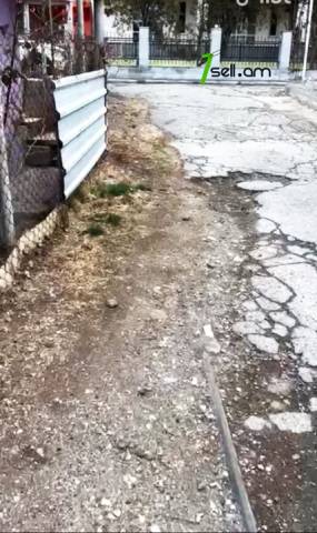 Հողատարածք բնակելի շինությունների համար Նուբարաշենի փողոցում Էրեբունիում, 200 ք.մ.