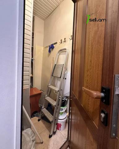 1 սենյականոց բնակարան Զաքյան փողոցում, 40 քմ, 2/9 հարկ, կապիտալ վերանորոգված