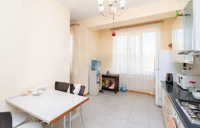 3 սենյականոց բնակարան նորակառույց շենքում Պարոնյանի փողոցում, 101 քմ, 8/11 հարկ, 2 սանհանգույց