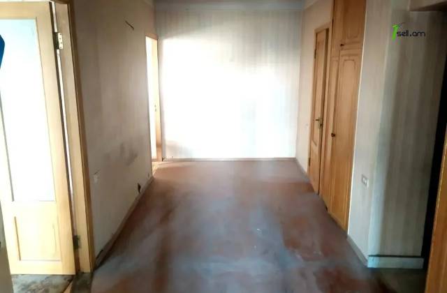 3 սենյականոց բնակարան Կոմիտասի պողոտայում, 65 ք.մ., 3/9 հարկ, 2 սանհանգույց