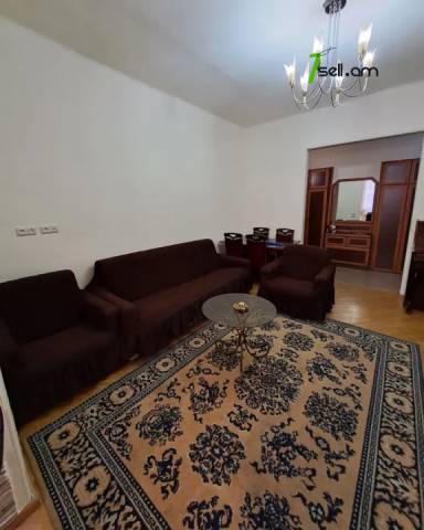 2 սենյականոց բնակարան Կոմիտասի պողոտայում, 55 ք.մ., 1/5 հարկ, կապիտալ վերանորոգված, քարե շենք