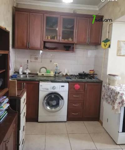 3 սենյականոց բնակարան Արշակունյաց պողոտայում, 71 քմ, նախավերջին հարկ, կոսմետիկ վերանորոգում