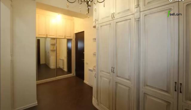 Ընդարձակ 1 սենյականոց բնակարան նորակառույց շենքում Նիկողայոս Ադոնցի փողոցում, 72 ք.մ.