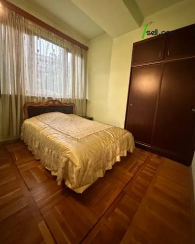 3 սենյականոց բնակարան Դերենիկ Դեմիրճյանի փողոցում, 70 քմ, 3/10 հարկ, կապիտալ վերանորոգված