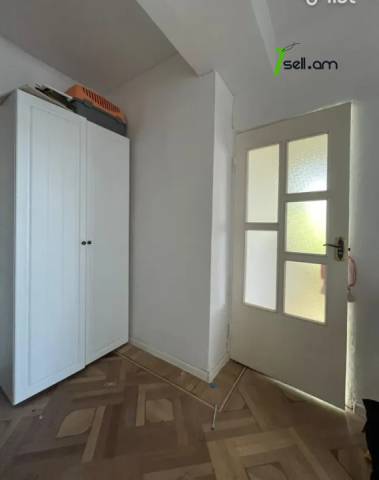 Ընդարձակ 1 սենյականոց բնակարան Հակոբ Հակոբյան փողոցում, 54 քմ, 8/14 հարկ, կոսմետիկ վերանորոգում