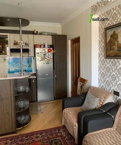 2 սենյականոց բնակարան նորակառույց շենքում Ծարավ Աղբյուրի փողոցում, 50 քմ, 1/9 հարկ, բարձր առաստաղներ