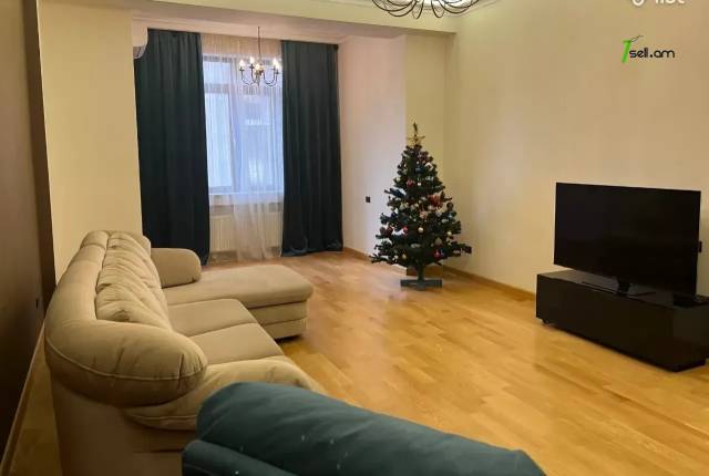 4 սենյականոց բնակարան նորակառույց շենքում կենտրոնում, 110 քմ, 4/15 հարկ, 2 սանհանգույց