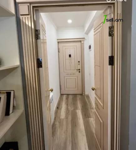 3 սենյականոց բնակարան, Թումանյան թաղամաս, 70 ք.մ., 5/9 հարկ, կապիտալ վերանորոգված