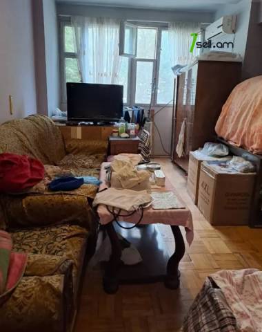 1 սենյականոց բնակարան Խորենացու փողոցում, 40 ք.մ., 2/10 հարկ