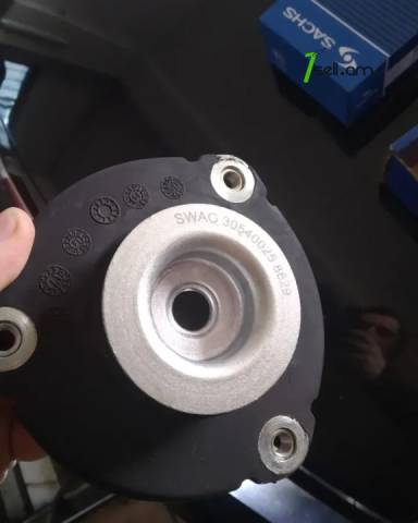 Skoda Fabia ամորտիզատորի Չաշկա դիմացի, Ամորտիզատրի Չաշկեք
