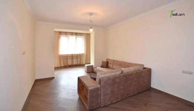 3 սենյականոց բնակարան Կոմիտասի պողոտայում, 90 ք.մ., բարձր առաստաղներ, 3/5 հարկ, կապիտալ վերանորոգված