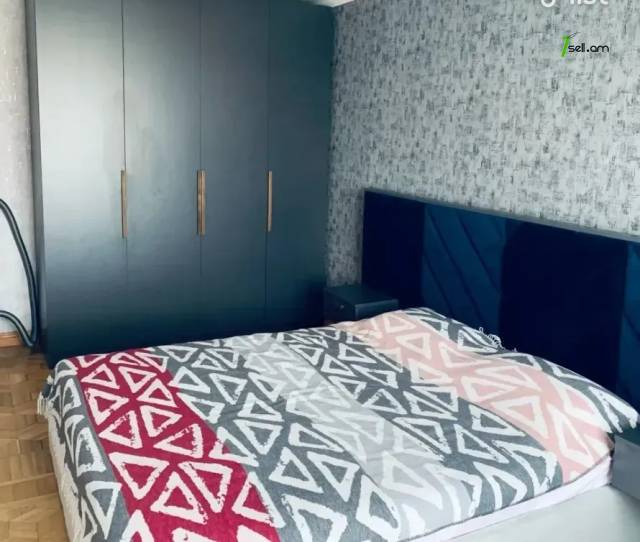 3 սենյականոց բնակարան Գայի պողոտայում, 80 ք.մ., նախավերջին հարկ, կապիտալ վերանորոգված