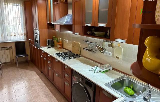 3 սենյականոց բնակարան Վաղարշ Վաղարշյան փողոցում, 83 ք.մ., 3/14 հարկ, եվրովերանորոգված