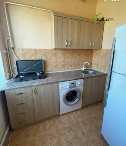 2 սենյականոց բնակարան, Tigran Mets Ave, 60 քմ, նախավերջին հարկ, բարձր առաստաղներ, եվրովերանորոգված