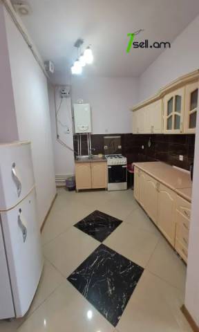 3 սենյականոց բնակարան Խորենացու փողոցում, 80 քմ, կապիտալ վերանորոգված