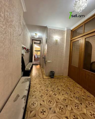 Բազմաֆունկցիոնալ գույք Արամ Խաչատրյանի փողոցում Արաբկիրում, 150 քմ