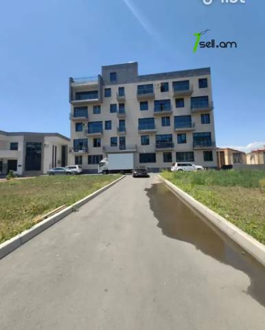 2 սենյականոց բնակարան Գևորգ Հովսեփյանի փողոցում, 65 քմ, 3/5 հարկ, բարձր առաստաղներ