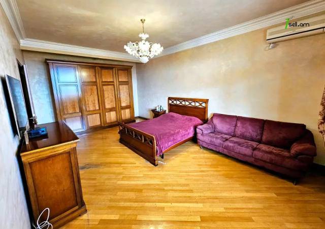 Երեք հարկանի քարե տուն Քեռու փողոցում Արաբկիրում, 1600 ք.մ., 3+ սանհանգույց, կապիտալ վերանորոգված