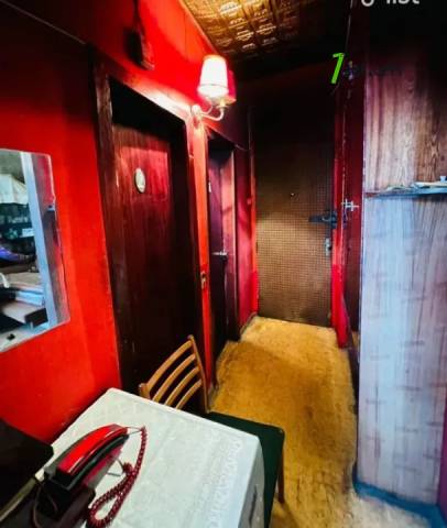 2 սենյականոց բնակարան Նաիրի Զարյան փողոցում, 66 ք.մ., բարձր առաստաղներ, նախավերջին հարկ, քարե շենք