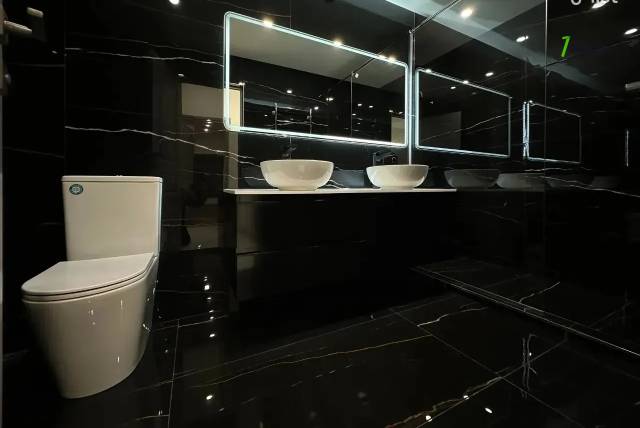 4 սենյականոց բնակարան նորակառույց շենքում, Ներսիսյան փողոցի փակուղի, 200 քմ, նախավերջին հարկ