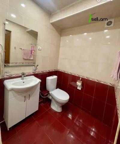 3 սենյականոց բնակարան, Դուրյան թաղամաս, 87 քմ, կապիտալ վերանորոգված