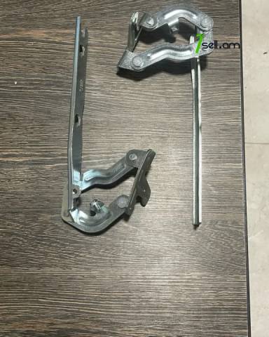 Dodge Journey կապոտի պետլի