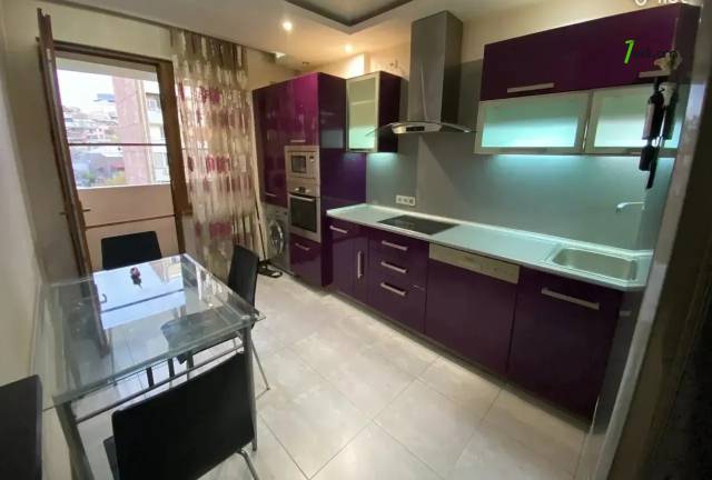 3 սենյականոց բնակարան Սարյանի փողոցում, 92 քմ, 8/11 հարկ, կապիտալ վերանորոգված