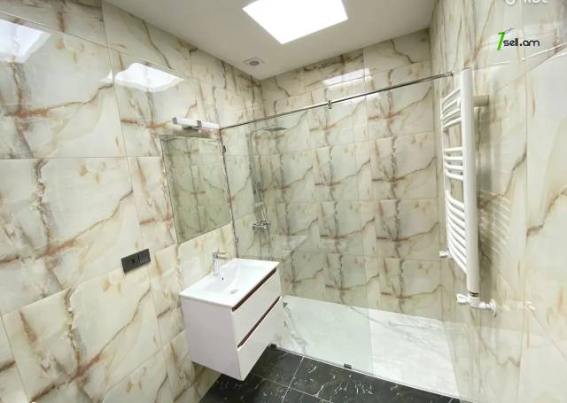 3 սենյականոց բնակարան նորակառույց շենքում Մոնթե Մելքոնյան փողոցում, 72 քմ, 7/17 հարկ