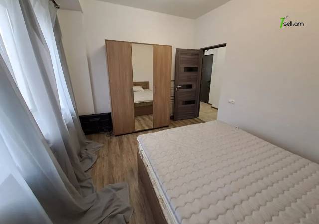 2 սենյականոց բնակարան նորակառույց շենքում Այվազովսկու փողոցում, 50 քմ, 2/4 հարկ, եվրովերանորոգված