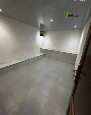 Բազմաֆունկցիոնալ գույք Նելսոն Ստեփանյան փողոցում Նոր Նորքում, 57 քմ